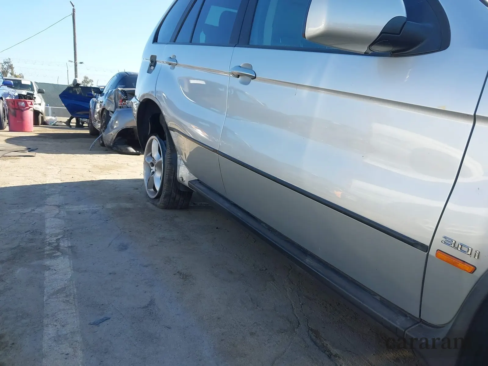 2003 BMW X5 3.0i