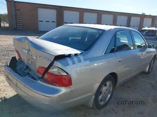 2003 Toyota Avalon XLS
