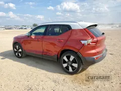 2019 Volvo XC40 Momentum