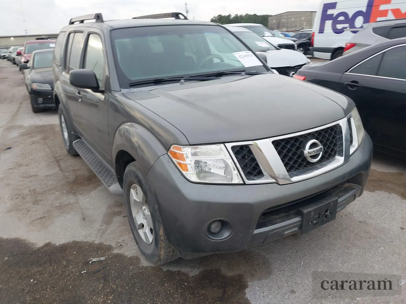 2008 Nissan Pathfinder LE