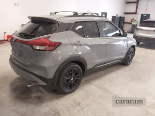 2021 Nissan Kicks SR