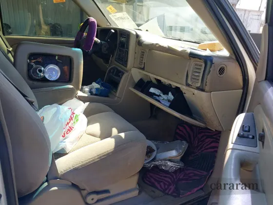 2003 Chevrolet Suburban LS