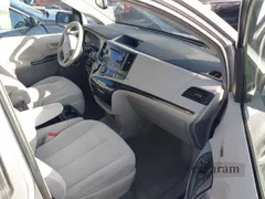 2013 Toyota Sienna LE