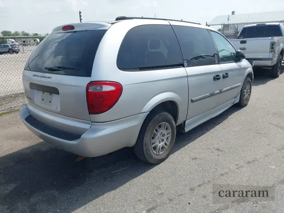 2005 Dodge Caravan SE