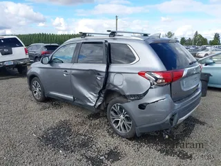 2017 Mitsubishi Outlander SE