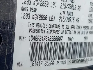 2004 Dodge Caravan SE