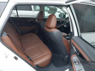 2024 Subaru Outback Touring