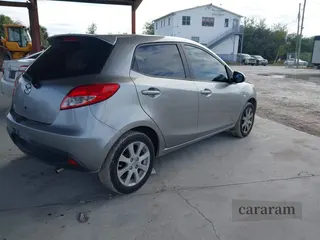 2011 Mazda 2 Sport