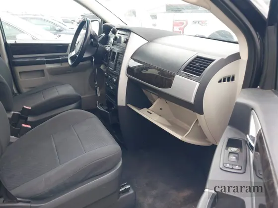 2010 Dodge Grand Caravan SXT