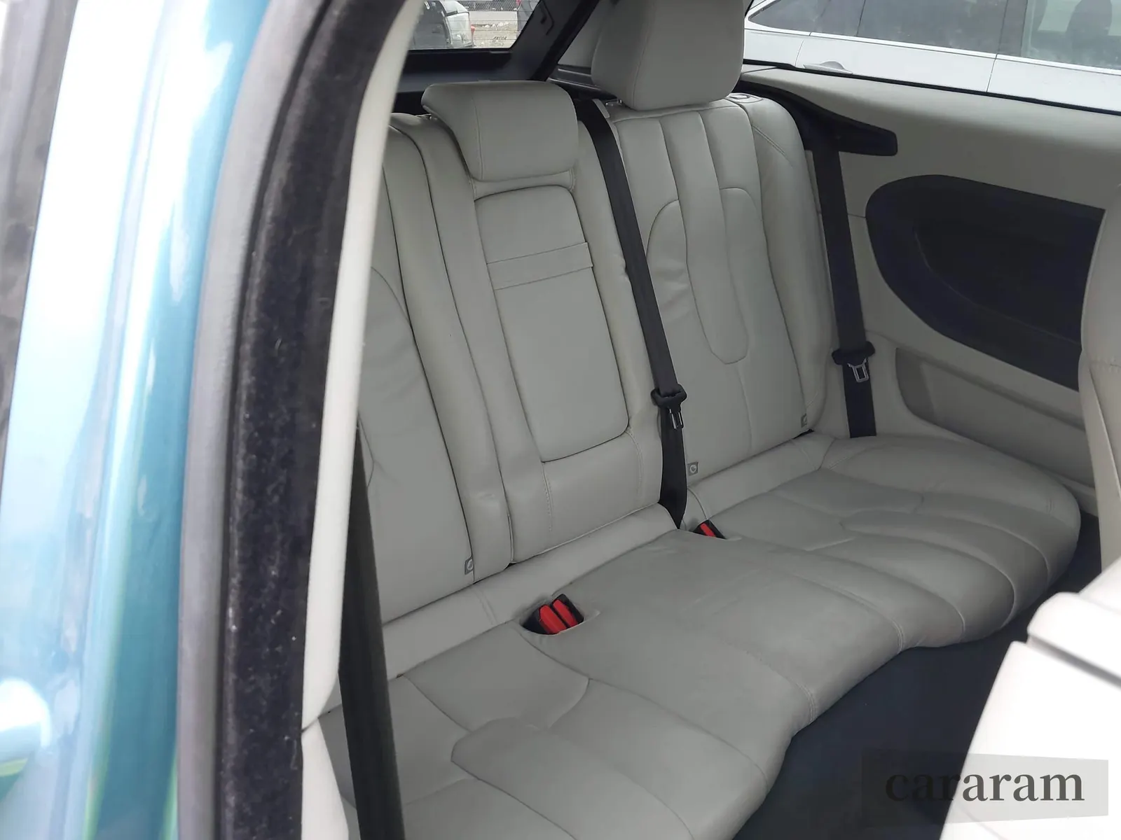 2013 Land Rover Range Rover Evoque Pure Premium