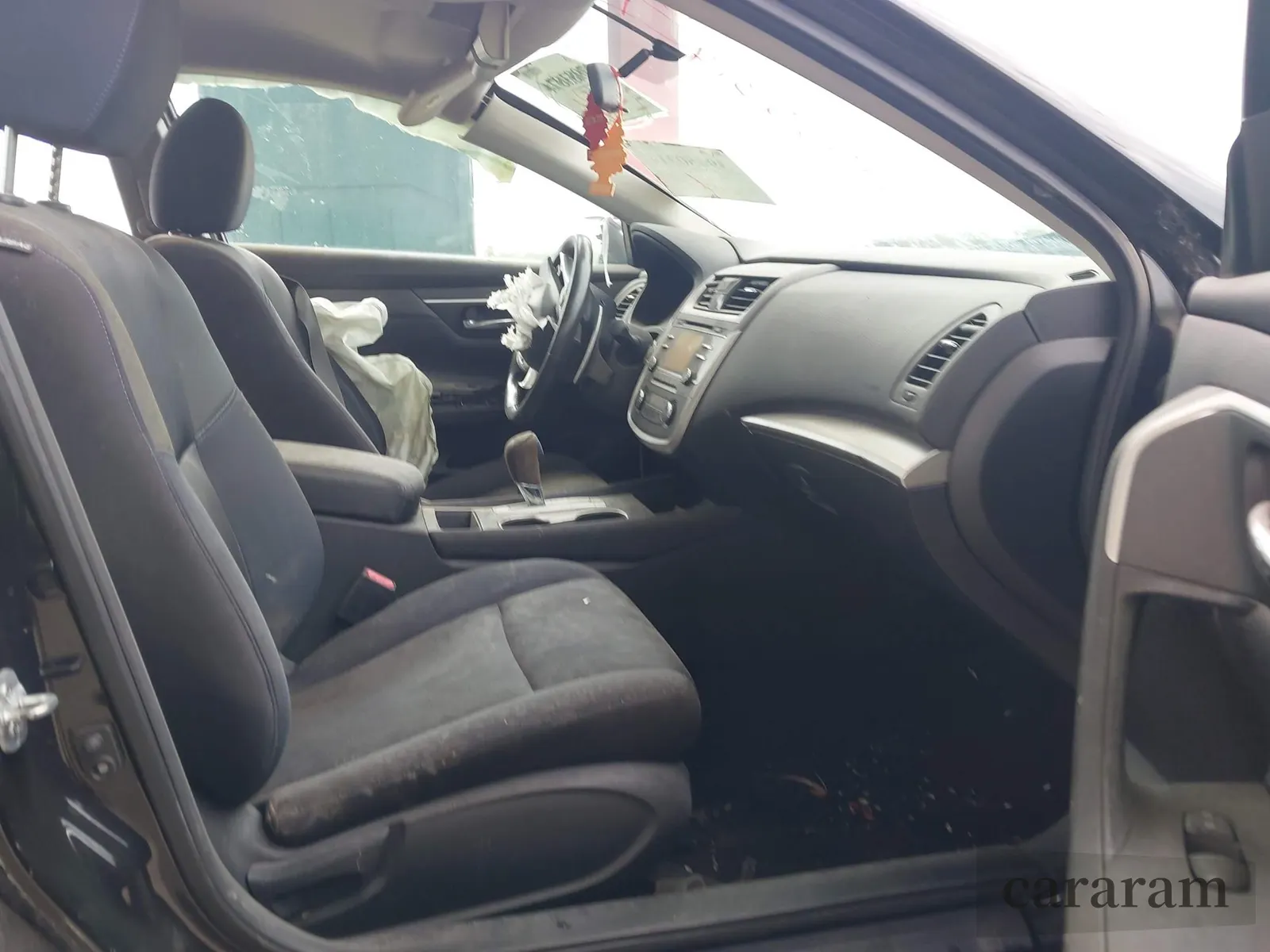 2016 Nissan Altima SR