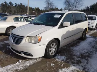 2013 Chrysler Town & Country Touring