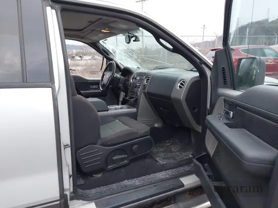 2004 Ford F-150 XLT