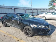 2018 Nissan Maxima SR