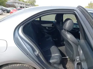 2015 Mercedes-Benz C 300