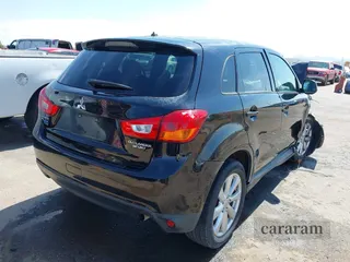 2015 Mitsubishi Outlander ES