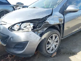 2014 Mazda 2 Sport