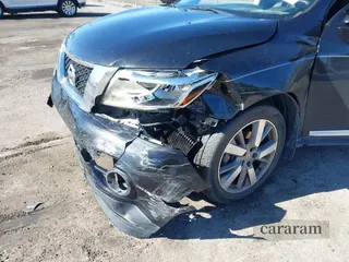 2016 Nissan Pathfinder SV