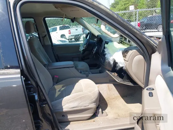 2005 Ford Explorer XLT