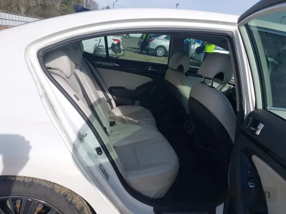 2014 Kia Cadenza Premium