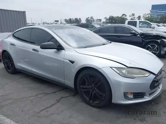 2014 Tesla Model S 60