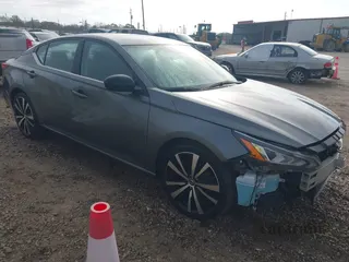 2019 Nissan Altima SR
