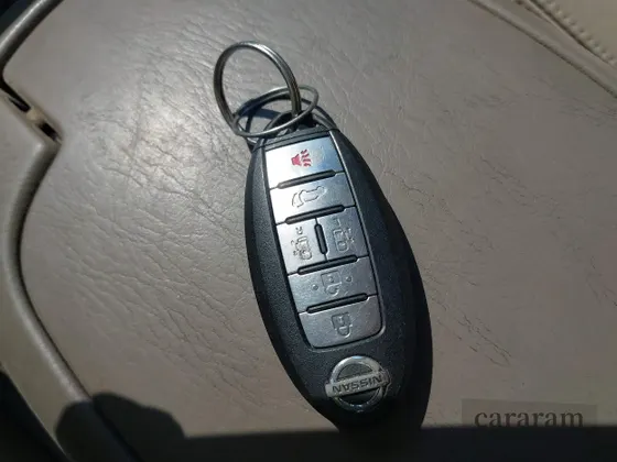 2015 Nissan Quest SV