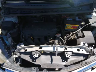 2016 Toyota Yaris LE