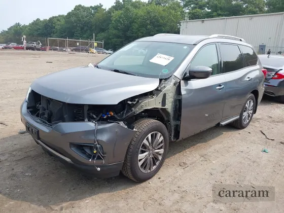 2019 Nissan Pathfinder SV