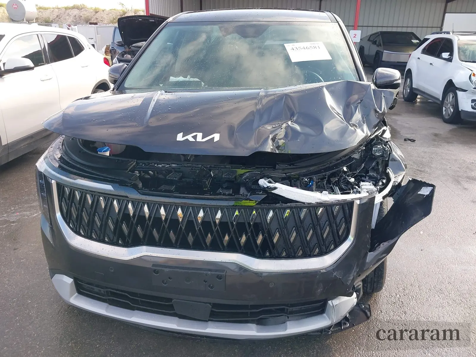 2025 Kia Carnival LXS