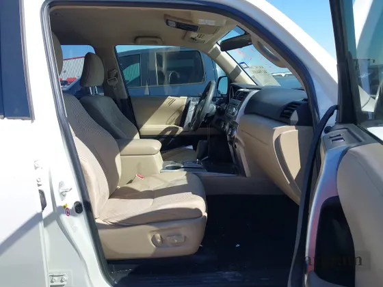 2013 Toyota 4Runner SR5