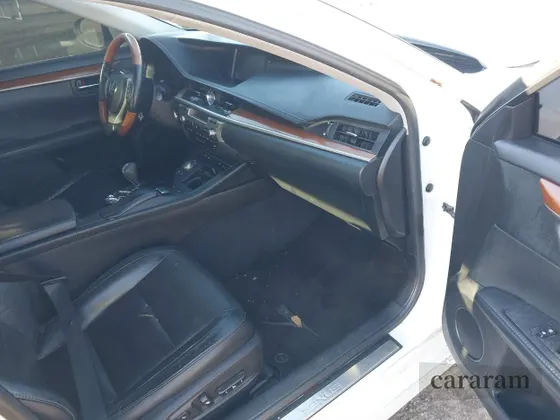 2013 Lexus ES 300h