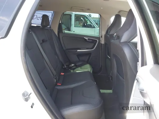 2016 Volvo XC60 T5 Drive-E