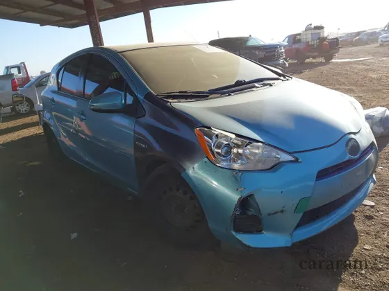 2014 Toyota Prius Two