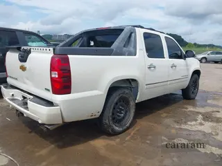 2011 Chevrolet Avalanche LTZ