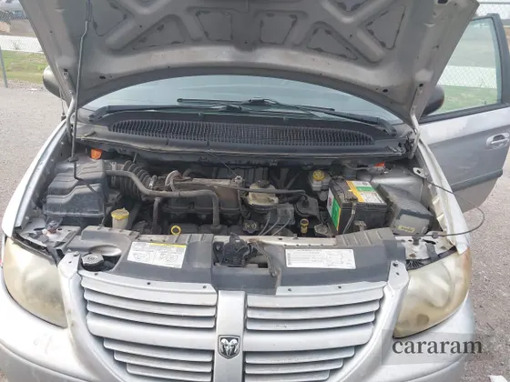 2005 Dodge Caravan SXT