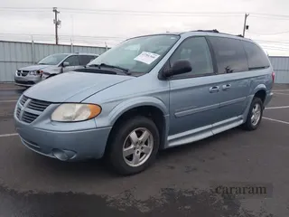 2005 Dodge Caravan SXT