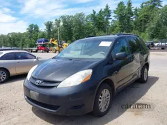 2010 Toyota Sienna XLE