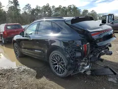 2020 Porsche Macan Turbo