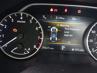 2017 Nissan Maxima SV