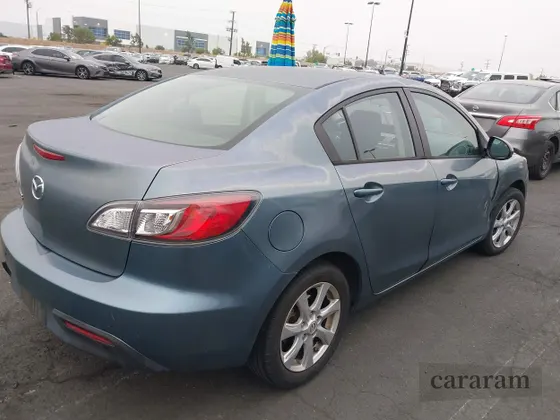2011 Mazda 3 i Touring