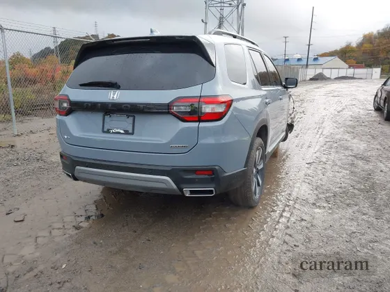 2024 Honda Pilot Touring