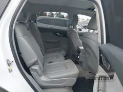 2018 Audi Q7 Prestige