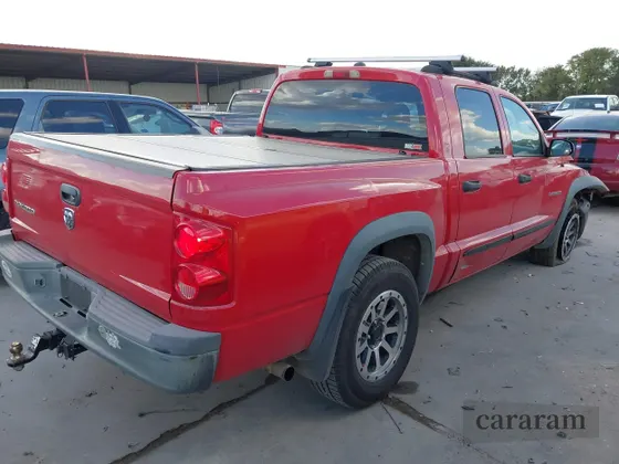 2005 Dodge Dakota ST