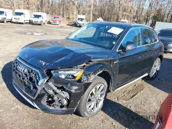 2022 Audi Q5 S line Premium Plus