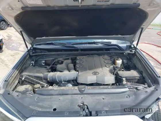 2017 Toyota 4Runner SR5