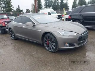 2016 Tesla Model S 90D