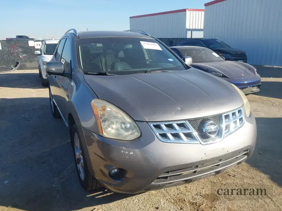 2013 Nissan Rogue S