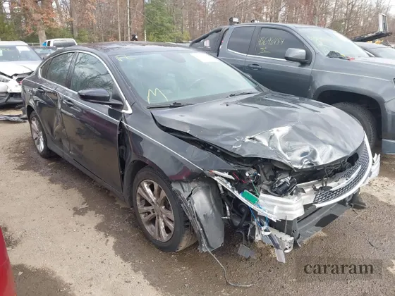 2016 Chrysler 200 Limited
