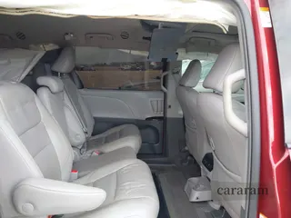 2018 Toyota Sienna Limited Premium